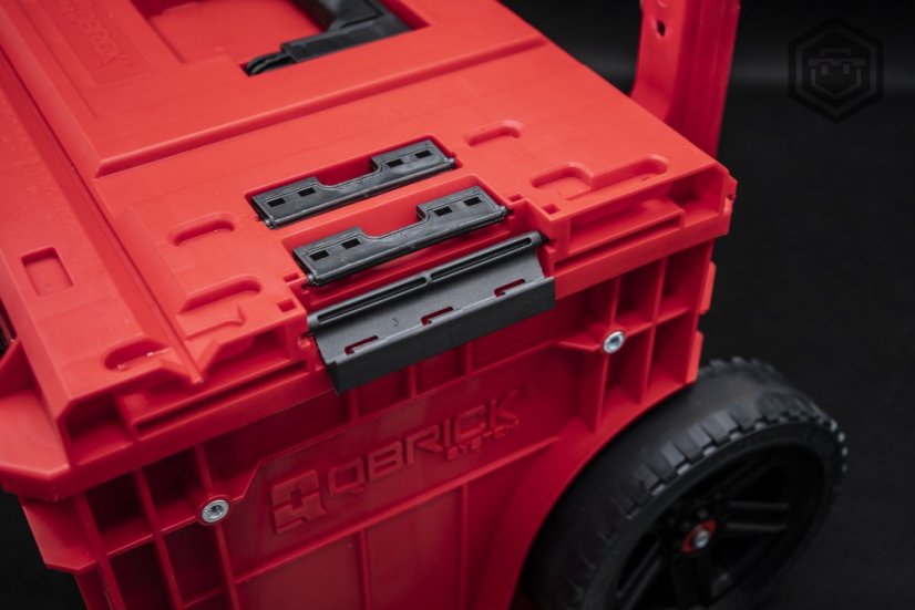 ONE CART 2.0 RED Ultra HD | Qbrick System